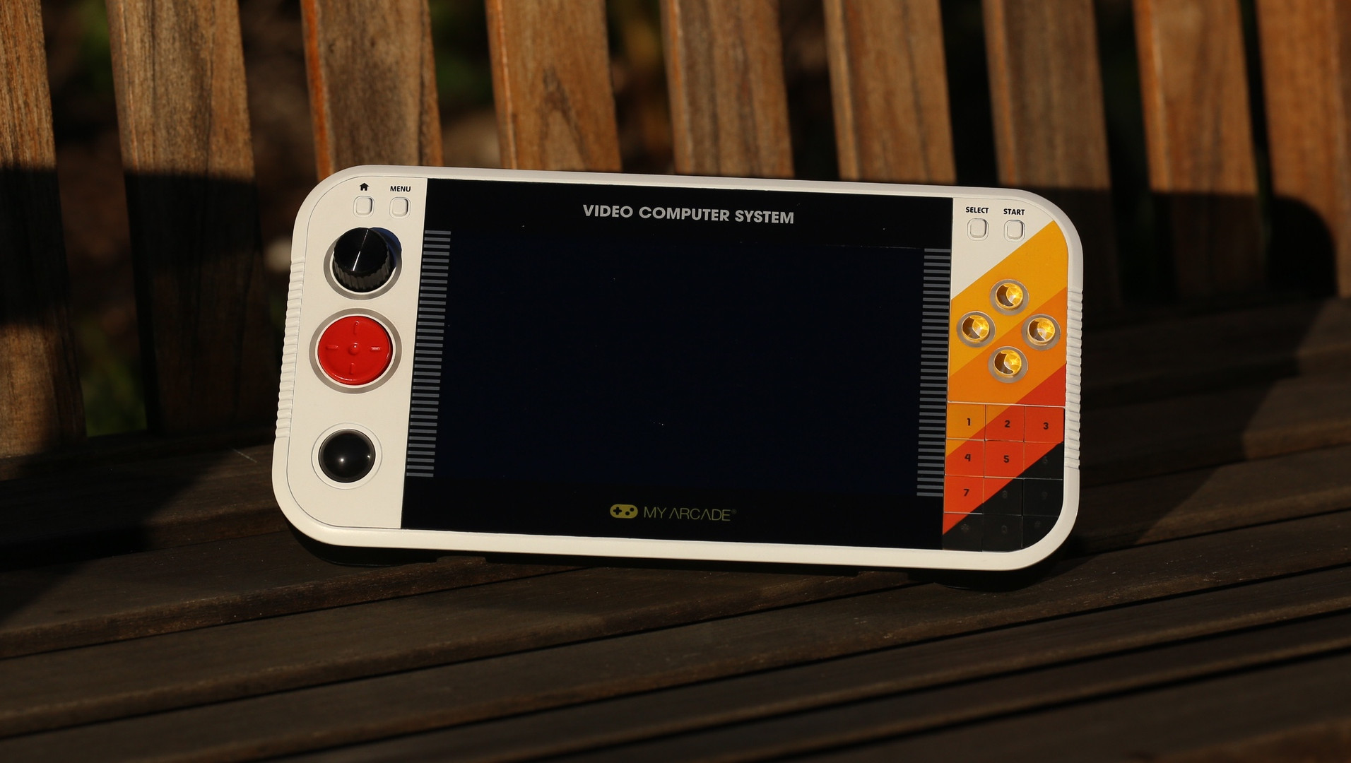 Анонсирована портативная консоль Atari Gamestation Portable